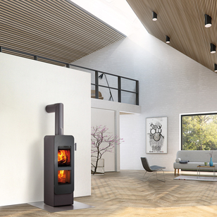 Stufa a legna bionic fire EVO nel colore nero con porta in acciaio in un moderno design a soppalco