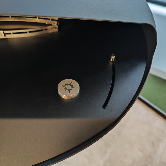 Regolazione della fiamma del bruciatore a bioetanolo Espoo Ceiling